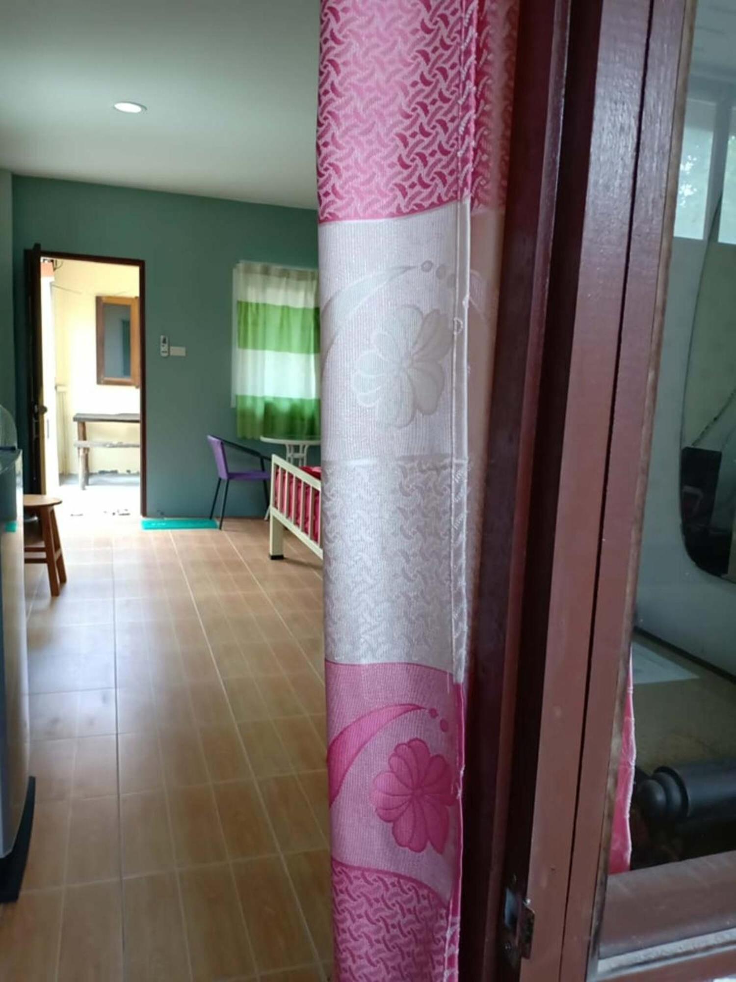 Chandra Hostel เกาะเต่า ภายนอก รูปภาพ